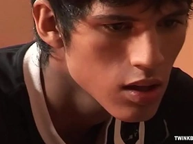 拉丁小鲜肉Johny和Andi狂操 asian local gay sex videos