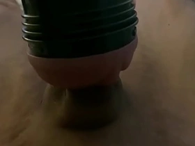 亚洲飞机杯爽玩 hot black gay porn