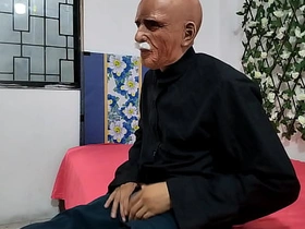 爷爷打飞机掏出他的大鸡巴 chinese socks gay porn