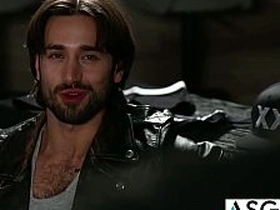 隔壁工作室 - 毛壮男模被纹身老板干趴 taiwan straight gay porn