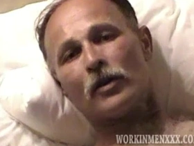 熟男史蒂夫撸管 gay porn chinese raw