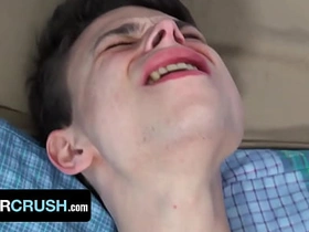 瘦弱少年奥斯汀·桑德斯被继兄无套内射 - BrotherCrush japanese underwear gay porn