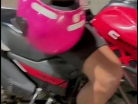 送水工上来喝水 我把我的小穴献给了他 japan dad gay porn