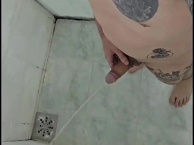 我在浴室尿尿 gay sex porn korean