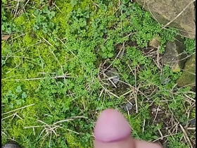 贝儿在野外射精 hot gay porn threesome