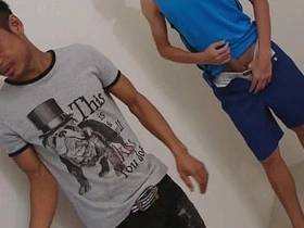 难忘的绝妙性爱 korean gay porn muscle