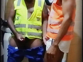 用假阳具玩工人的屁眼 asian gay bf sex videos