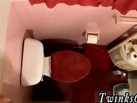 亚洲男同色情片 一屋子鸡巴撒尿 japanese milking gay porn