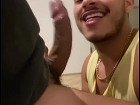 在酒店房间里和已婚男人 taiwan gay couple porn