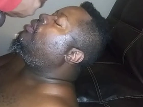 给我鸡巴嗦得真爽 gay chinese moan porn