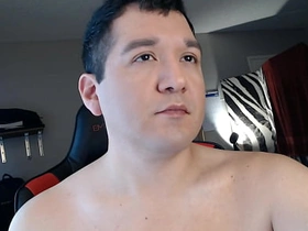 37岁可爱肉感男孩秀曲线 大腿美臀嫩肤片段 第三位成员 20250323免费促销3/3 nude asian gay boys sex videos