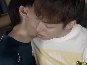 亚洲嫩基骑鸡巴射精 gay chinese spy porn