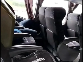 公交上发骚被偷拍 众人围观录像 chinese gay porn jd chinesestone