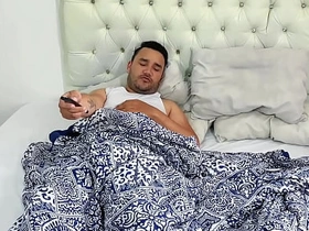 继父晨勃错把继子当老婆 猛操屁眼射满精液 chinese porn movies gay