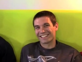 ZackRandall：直男情侣互品大屌热精 korean gay porn actor