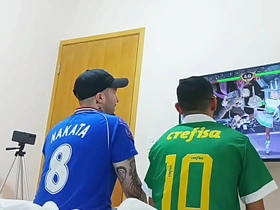 游戏输的人要被彻底爆菊 COMPLETO NO Peppery japanese cute boy helping hands gay porn