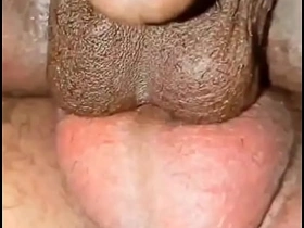 大鸡巴小屌三人行 完整视频上传中 indian fucks korean gay porn