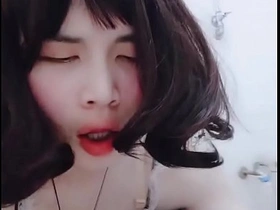 亚洲人妖女仆穿制服用大假阳具自慰 chinese gay dl thug porn