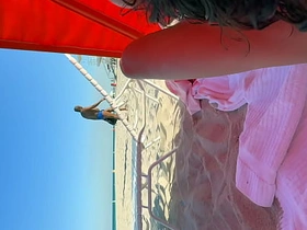 公共海滩与小鲜肉 asian gay sex videos asiangaysite.com