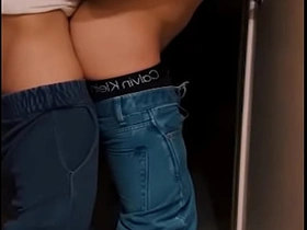 他趁我不备在厕所偷偷操我 asian gay boyfriend sex videos