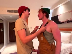 肌肉痴汉被言语调教 克里斯蒂安·亨特和乔纳·惠勒 japanese gay office porn