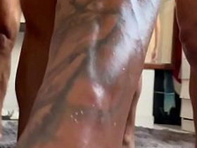 基佬夫妻跟骚货Maloka乱搞 gay to gay sex videos asian