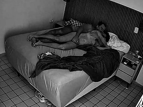 玩硬鸡巴和贪吃屁股就在镜头前偷拍 beefy chinese daddy gay porn