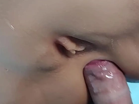 干她的屁眼。 chinese gay porn xhamster