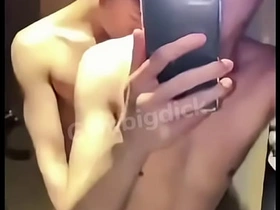亚洲同志情侣业余帅气无套干 gay japanese chub porn