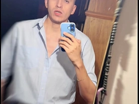 绿帽奴视角 埃卡特佩克的顺从老公看豺狼大屌干他老婆 chinese gay porn frotting