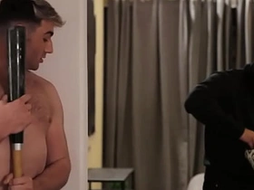 MEN - Michael Boston的男人不肯操他 于是Nate Grimes用大屌填满他两个洞 gay asian orgy porn